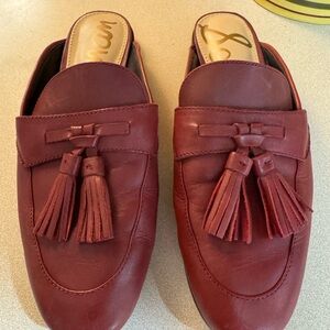 Women’s Sam Edelman Red Loafers with Tassels 6.5